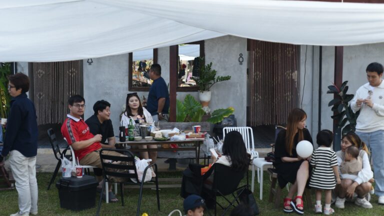 Art in the Garden : ตลาดศิลปะในสวน พิษณุโลก พื้นที่สร้างสรรค์ของคนรักศิลปะ    