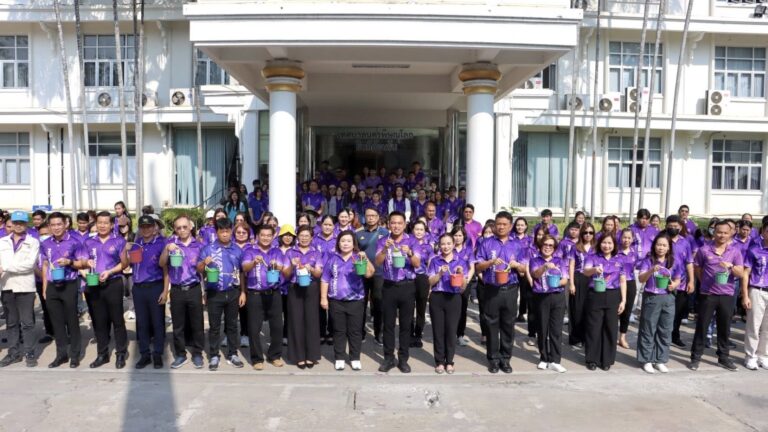 เทศบาลนครพิษณุโลกปรับปรุงภูมิทัศน์พื้นที่